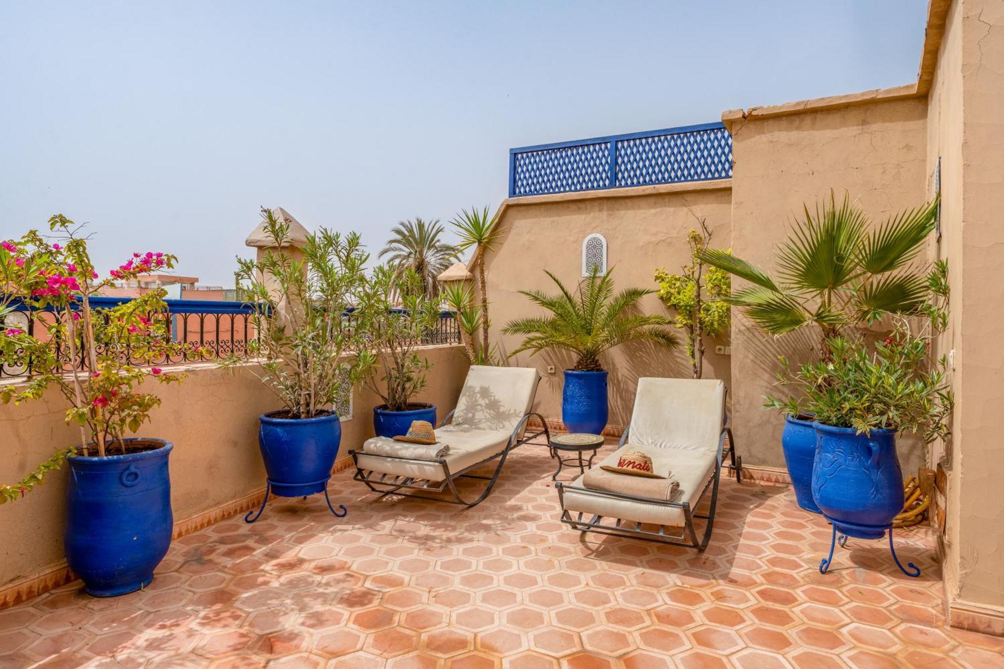 Riad Awinati Location Privatisee ,Piscine Chauffee , Beau Rooftop Marrakesch Exterior foto