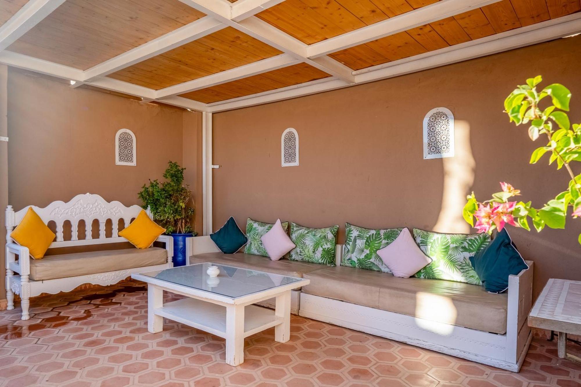 Riad Awinati Location Privatisee ,Piscine Chauffee , Beau Rooftop Marrakesch Exterior foto