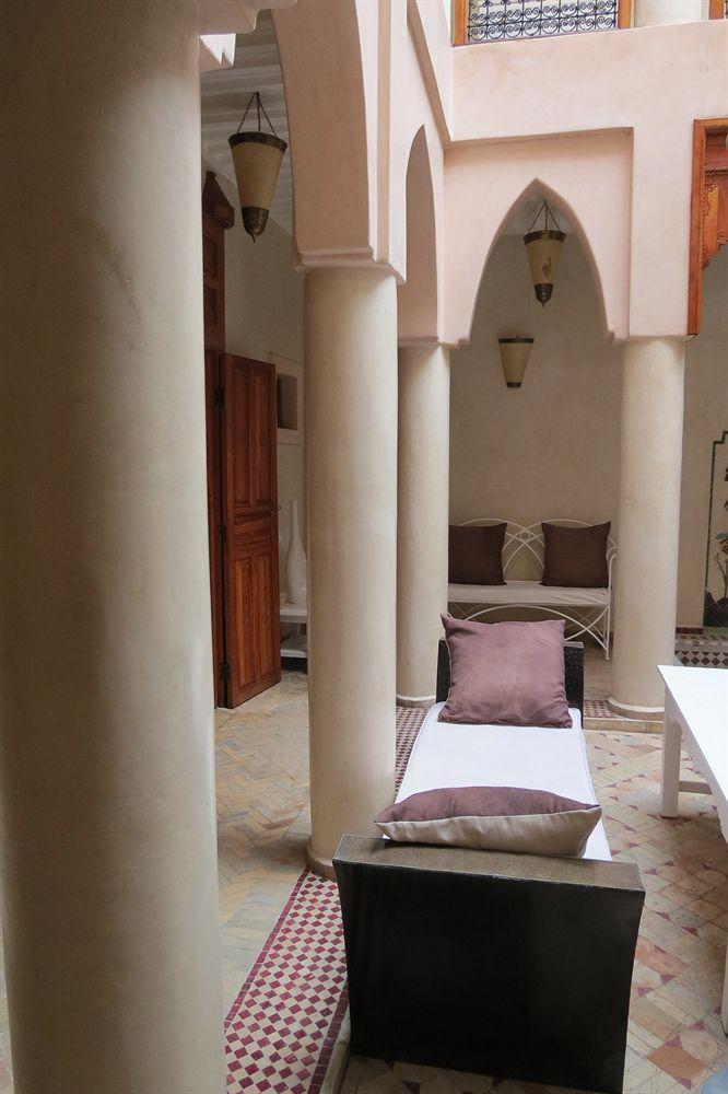 Riad Awinati Location Privatisee ,Piscine Chauffee , Beau Rooftop Marrakesch Exterior foto